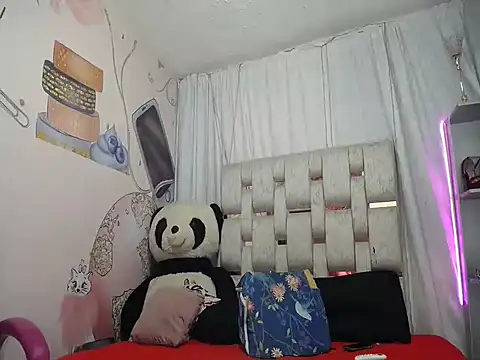 SELF DESTRUCCIONN online show from April 2026 12:13:01 PM