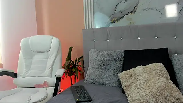 LexSin17 online show from April 2026 07:29:02 PM