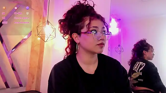 Sunny maya online show from April 2026 09:39:33 PM