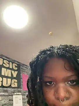 Nyla xox online show from April 2026 10:34:01 PM