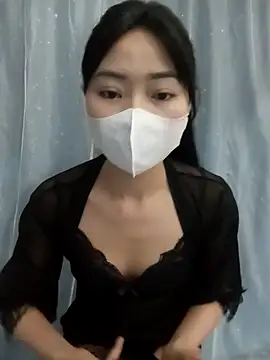 Xiangchuu online show from April 2026 02:58:01 PM