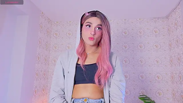 Mikavelvet08 online show from April 2026 06:35:01 PM