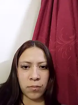 AuroraaMoonn online show from April 2026 11:46:02 PM