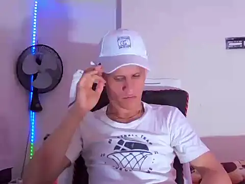 alejandro stone12 online show from May 2026 01:56:01 AM