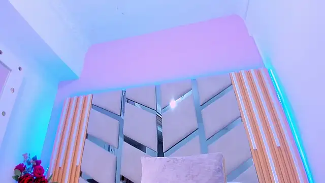 Isa Blue1 online show from April 2026 09:39:33 PM