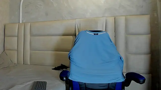 Dark lennox online show from April 2026 01:21:01 PM