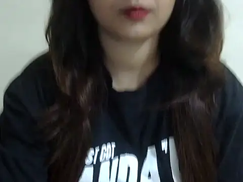 Snapshot of shivi_jaan chatting on May 2026 04:24:01 PM shivi jaan online show from May 2026 04:24:01 PM