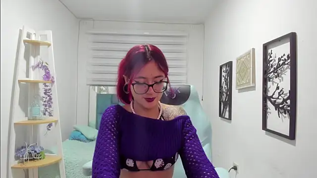 Sara Red X online show from April 2026 03:31:02 AM