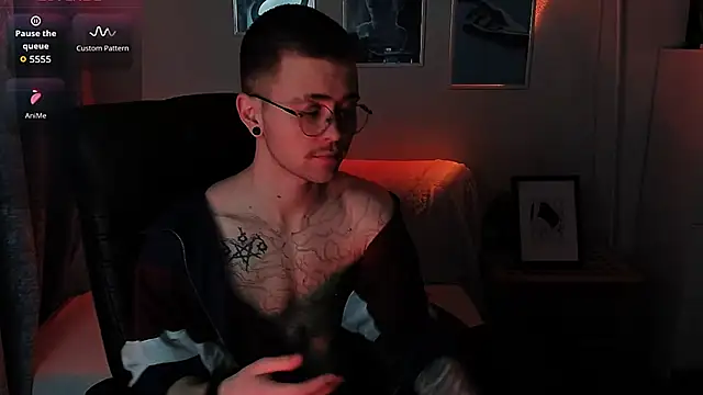 Thomas Norton online show from April 2026 08:36:02 PM