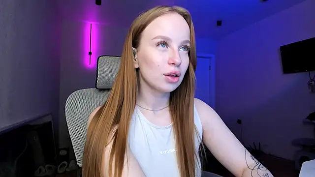BunnyShinex online show from June 2026 02:33:01 PM