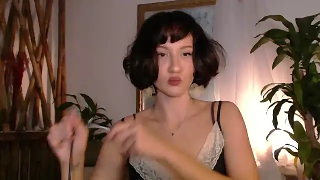 Snapshot of wanderwhitch chatting on July 2026 04:20:01 PM wanderwhitch online show from July 2026 04:20:01 PM