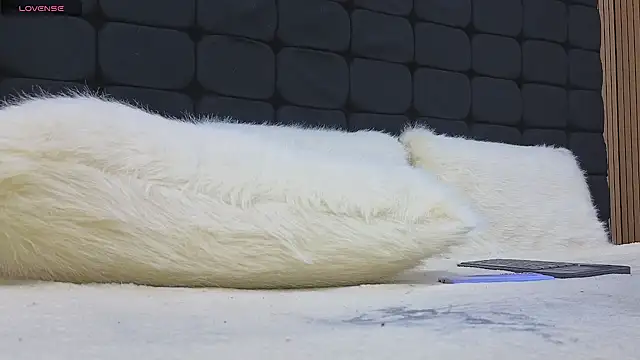 messy-saray online show from April 2026 04:35:02 AM