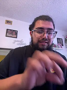 dpenguino online show from April 2026 05:10:01 PM