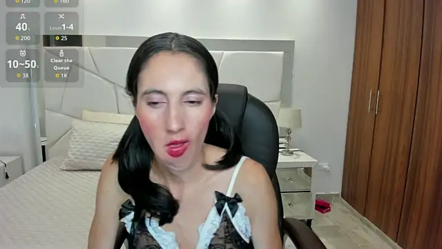 Shary leon online show from June 2026 07:27:02 PM
