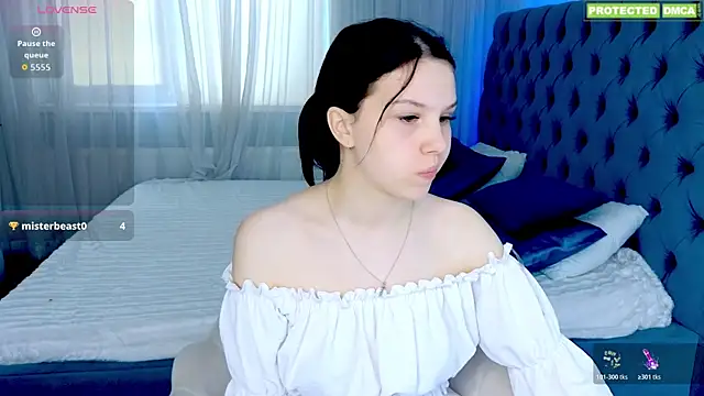 DarkAdelina online show from April 2026 09:45:02 AM