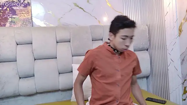 MOgekobig19 online show from April 2026 12:24:01 PM