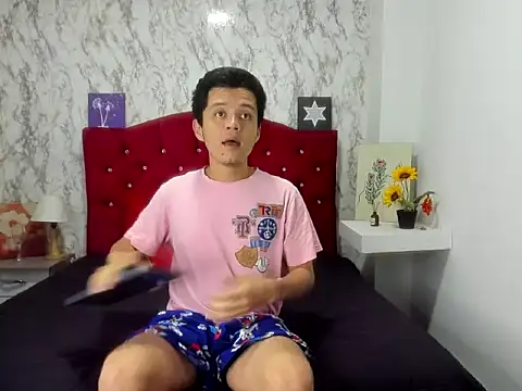 Alejandra and James  online show from April 2026 11:27:01 AM