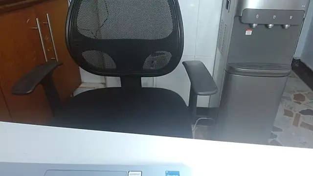 Madisson Messyy online show from April 2026 09:38:01 PM