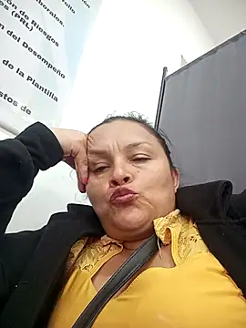 Any-77 online show from April 2026 09:39:33 PM