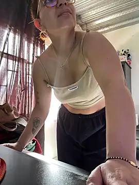 antonela bb online show from April 2026 04:15:01 PM