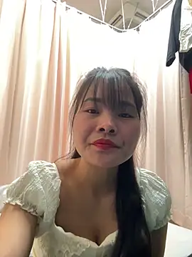 Snapshot of Naked-xx chatting on May 2026 12:34:01 PM Naked-xx online show from May 2026 12:34:01 PM