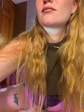 Carammelstorm online show from April 2026 03:40:02 AM