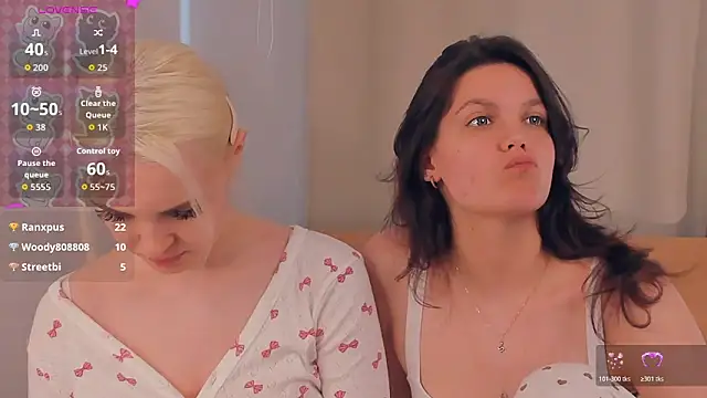 JuliannPaysour online show from April 2026 07:45:01 AM