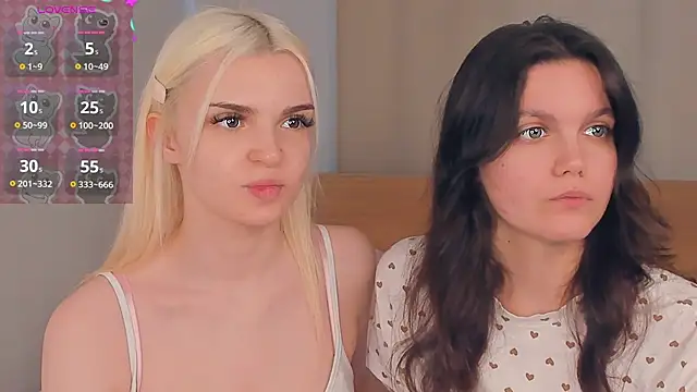 JuliannPaysour online show from April 2026 07:42:02 AM