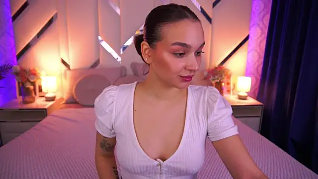 FlirtyMusa online show from April 2026 01:16:01 PM