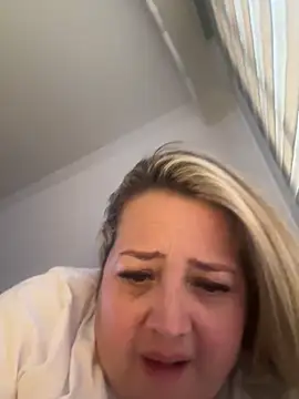 Martinacurvy  online show from March 2026 07:47:02 PM