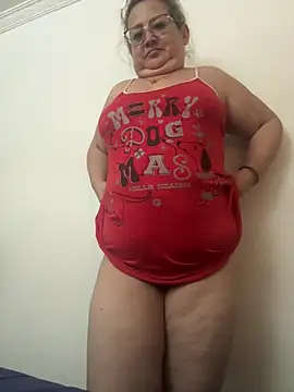 Martinacurvy  online show from April 2026 12:08:02 AM