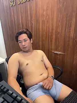 Titanryu online show from April 2026 04:12:01 AM