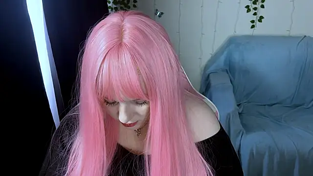 Tina Evanss online show from April 2026 08:31:01 AM