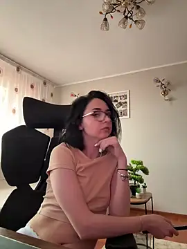 TheaMerve online show from June 2026 02:49:01 PM