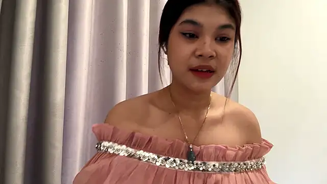 DreamyDDesiress online show from April 2026 05:18:02 AM