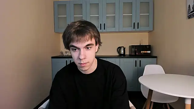 Snapshot of DaveBevy chatting on June 2026 07:38:02 PM DaveBevy online show from June 2026 07:38:02 PM