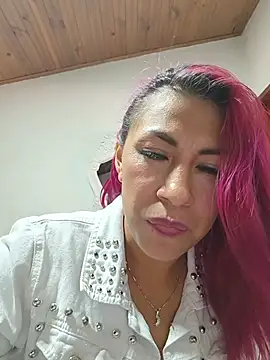 Snapshot of tatianabelli chatting on July 2026 02:05:17 AM tatianabelli online show from July 2026 02:05:17 AM