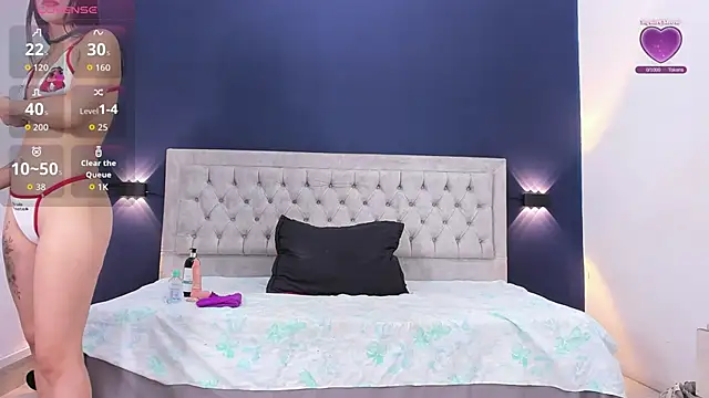 annie  rouse online show from April 2026 02:06:01 PM