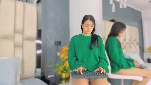 Megan Danbury online show from April 2026 12:06:02 PM