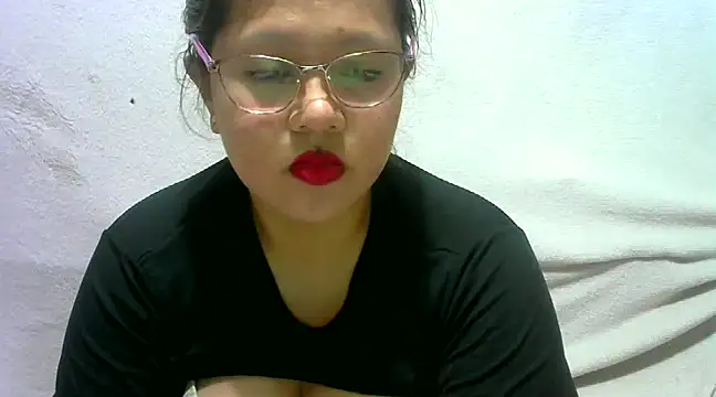 Snapshot of Miss_Ashley chatting on December 2024 01:49:02 PM Miss Ashley online show from December 2024 01:49:02 PM