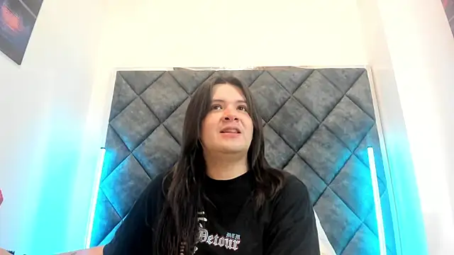 MatthewDavis  online show from April 2026 11:29:01 AM