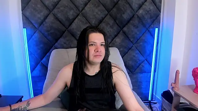 MatthewDavis  online show from April 2026 11:33:01 AM