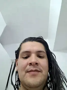 MatthewDavis  online show from April 2026 07:07:02 PM