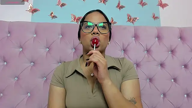 ZaraBlazze  online show from April 2026 12:21:01 PM