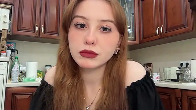 Amy Bronson online show from April 2026 01:07:01 PM