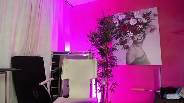 LexyNova  online show from May 2026 02:44:01 PM