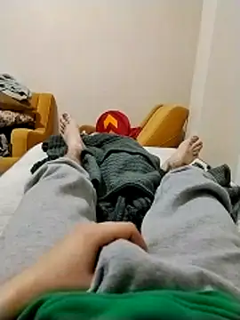 y2561 online show from April 2026 09:34:01 PM