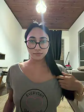 Snapshot of juliacosta chatting on July 2026 10:18:02 PM juliacosta online show from July 2026 10:18:02 PM