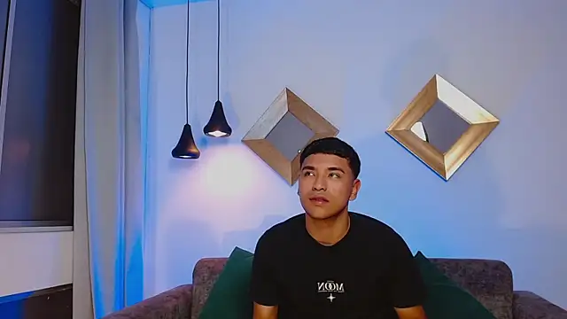 SeanStonee online show from March 2026 11:49:02 PM