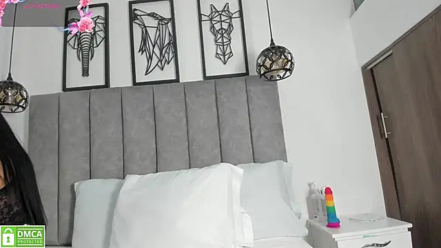 Natasha Marin online show from April 2026 07:51:01 PM